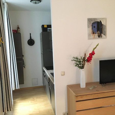 1-Zimmer-Apartment Mitten Im Friedrichshain Berlín Exterior foto